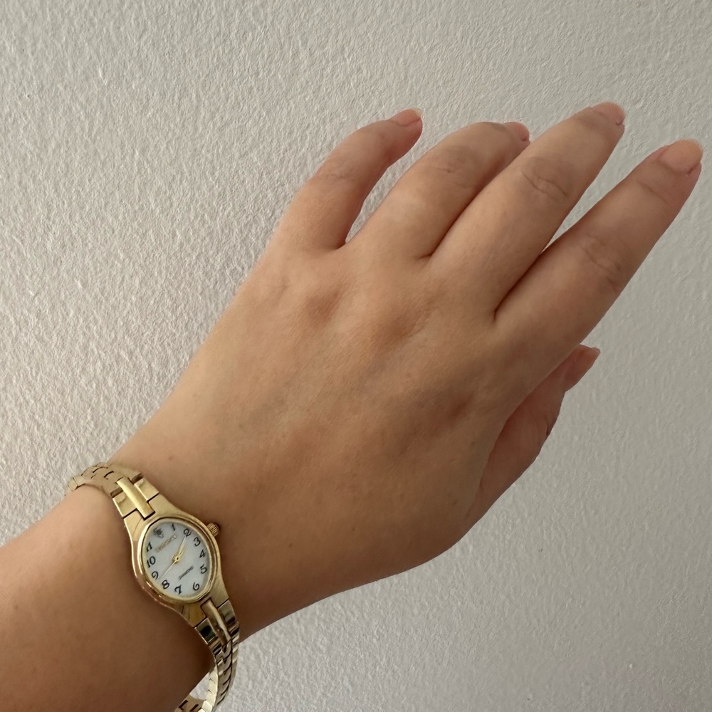 Gold-tone Elgin Women's Wristwatch